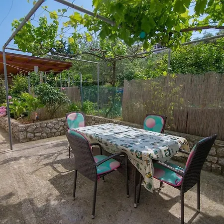 Apartment With A Parking Space Losinj, Losinj - 21195